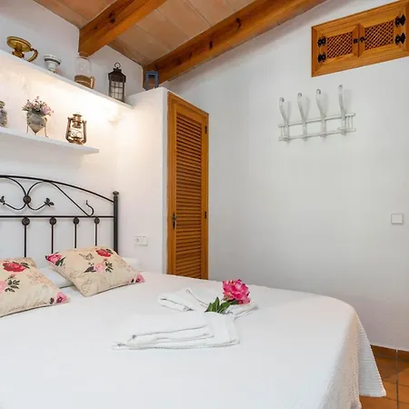 Ca Na Miracles By Sunvillas Mallorca * Pollença